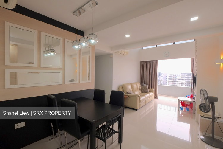 Prive (D19), Condominium #182542392